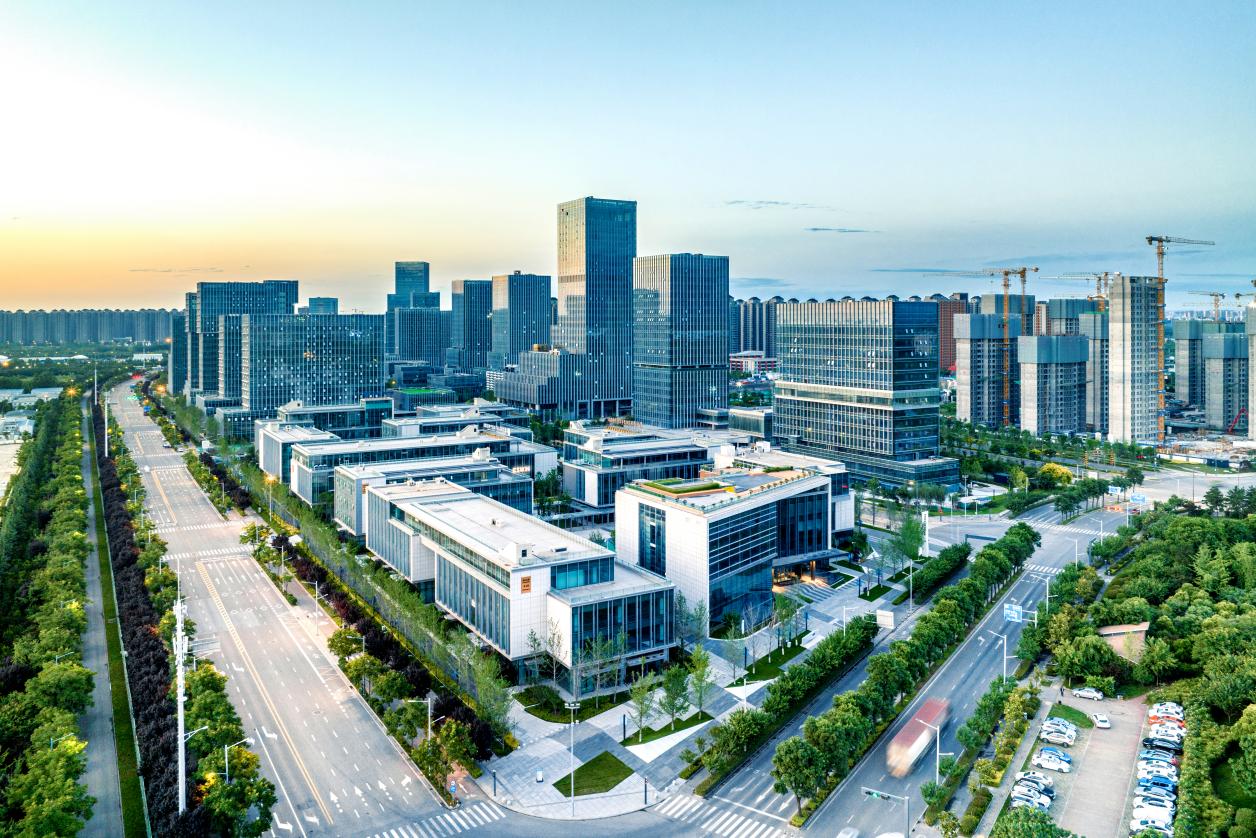 西安高新区：科创浪潮强劲奔涌高质量发展乘风破浪(图1)