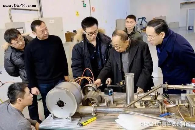 陈清泉院士:“四网四流”融合助推实现碳中和目标(图1) 陈清泉院士:“四网四流”融合助推实现碳中和目标(图1)