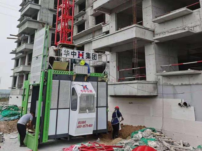 中国十大施工升降机厂家有哪些？华中起重也在其中(图1)