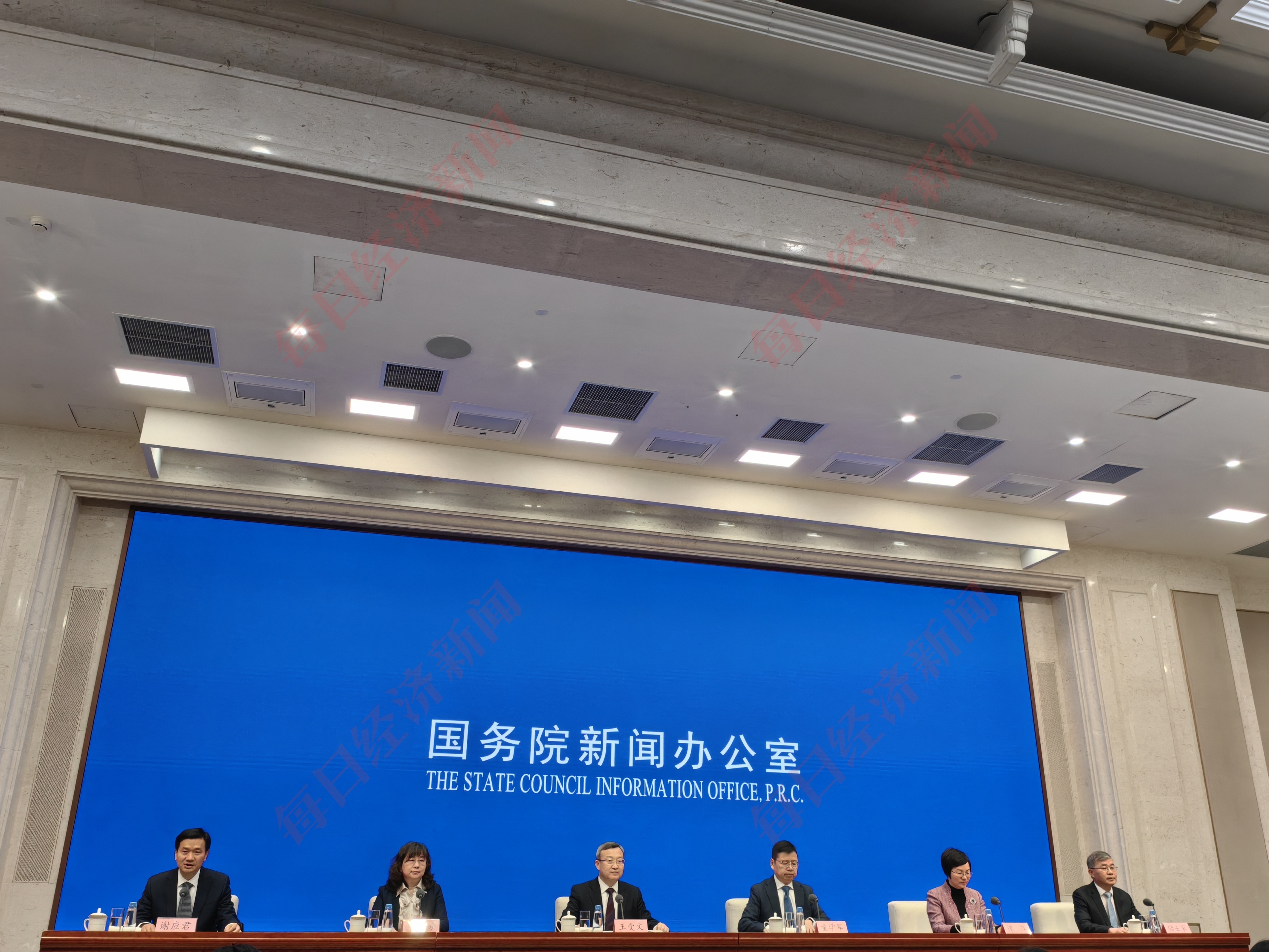 第135届广交会4月15日启幕参展国家级高新技术企业、制造业单项冠军、专精特新小巨人企业超5500家(图1)