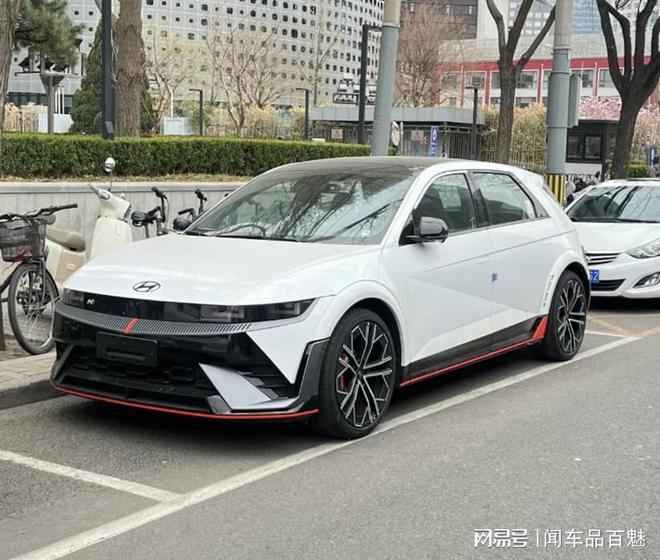 现代IONIQ 5 N现身国内街头零百34S还带800V超充+模拟声浪(图1) 现代IONIQ 5 N现身国内街头零百34S还带800V超充+模拟声浪(图1)