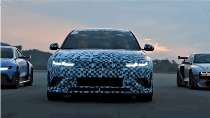 现代IONIQ 5 N最新假想图发布搭载双电机或将在2023年发布(图2) 现代IONIQ 5 N最新假想图发布搭载双电机或将在2023年发布(图2)